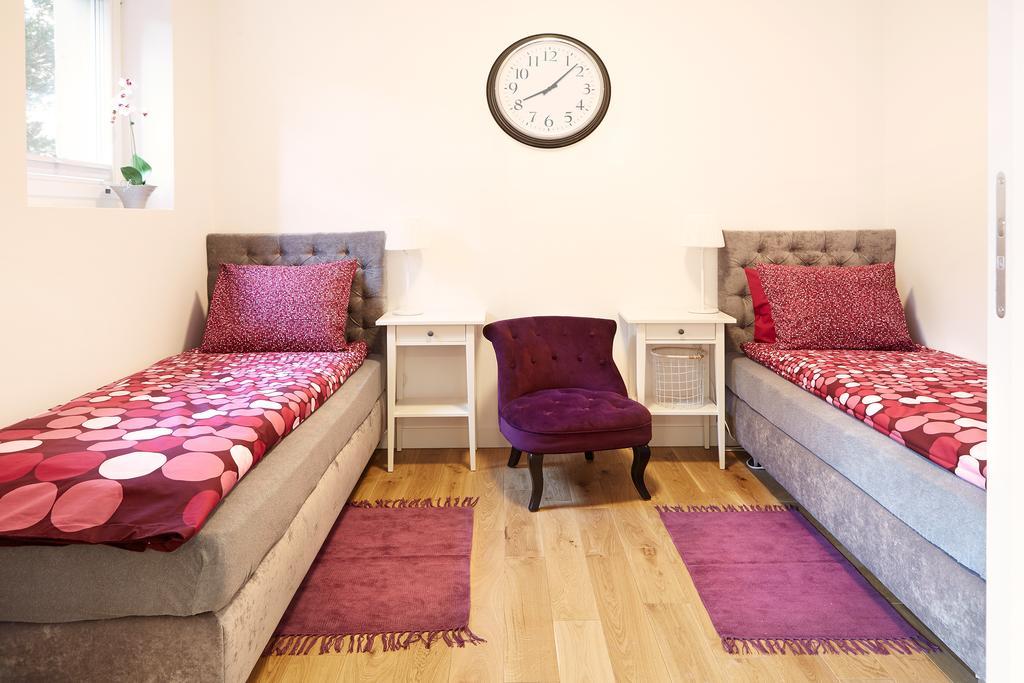 Lovely Lux Garden Flat Near Royal Park Varsóvia Exterior foto